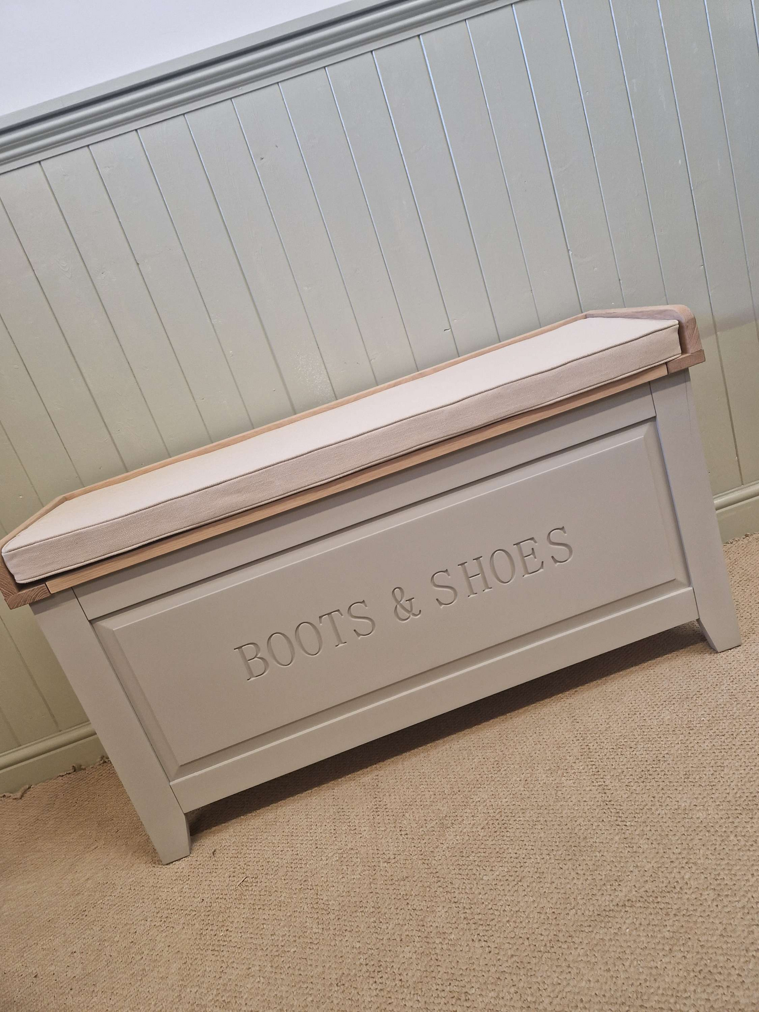 Chester Dove Grey Large Shoe Storage Trunk and Bench