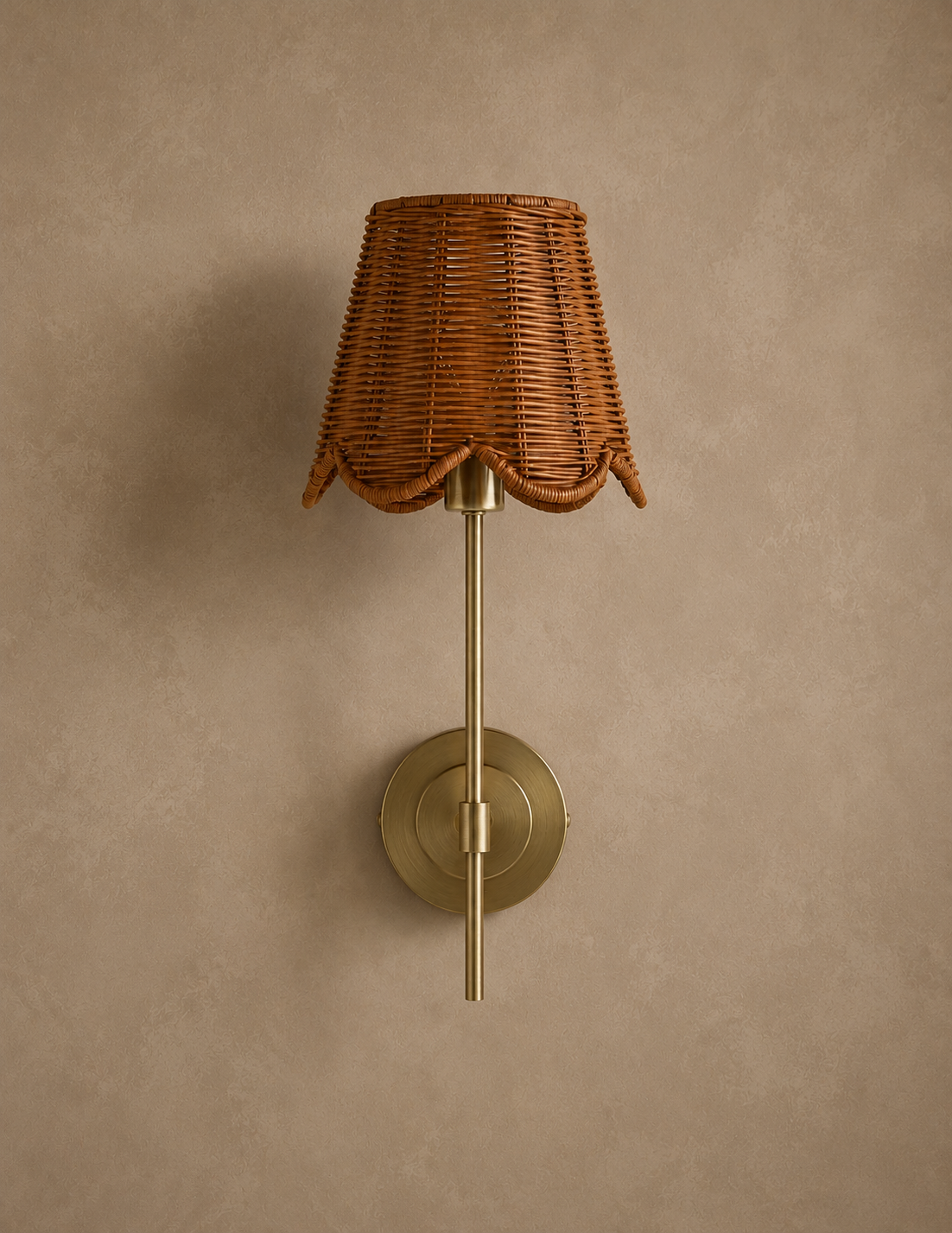 Wicker Scalloped Wall Light