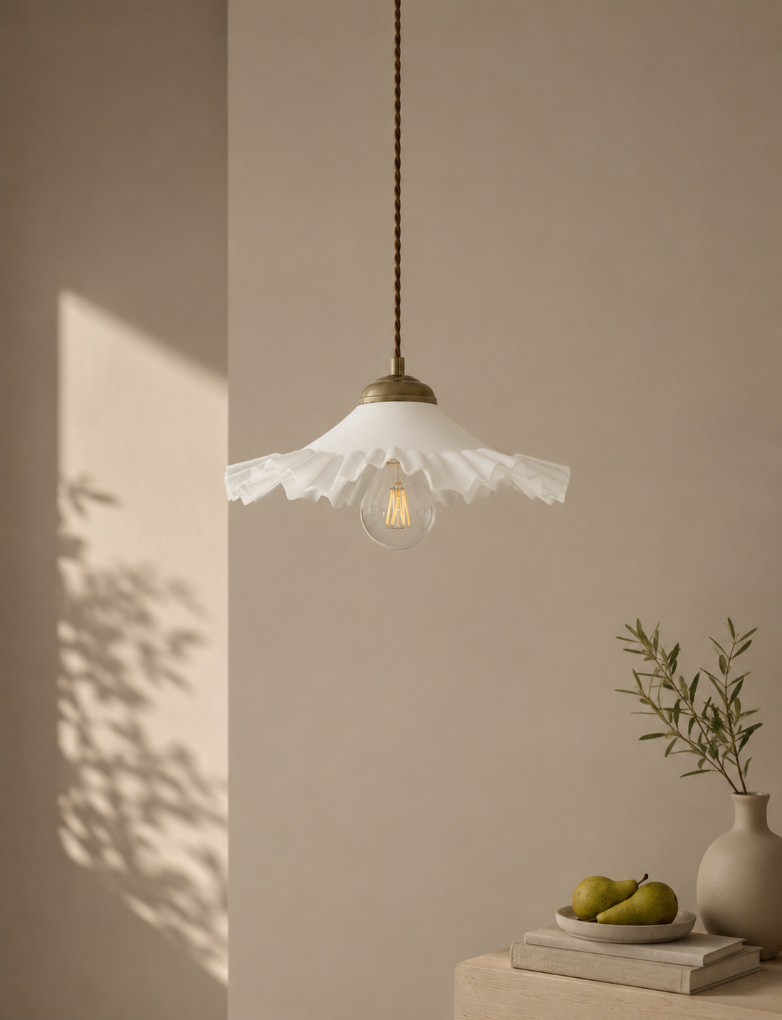 Frill Pendant Ceiling Light