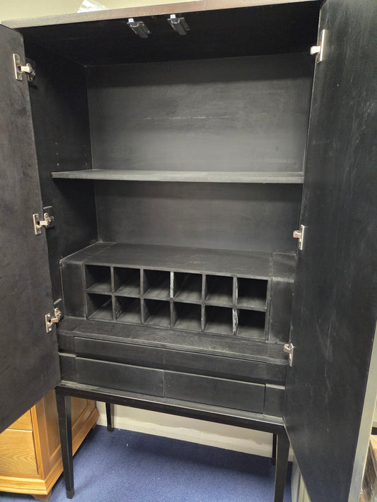 Reeno Fretwork 2 Door Bar Cabinet