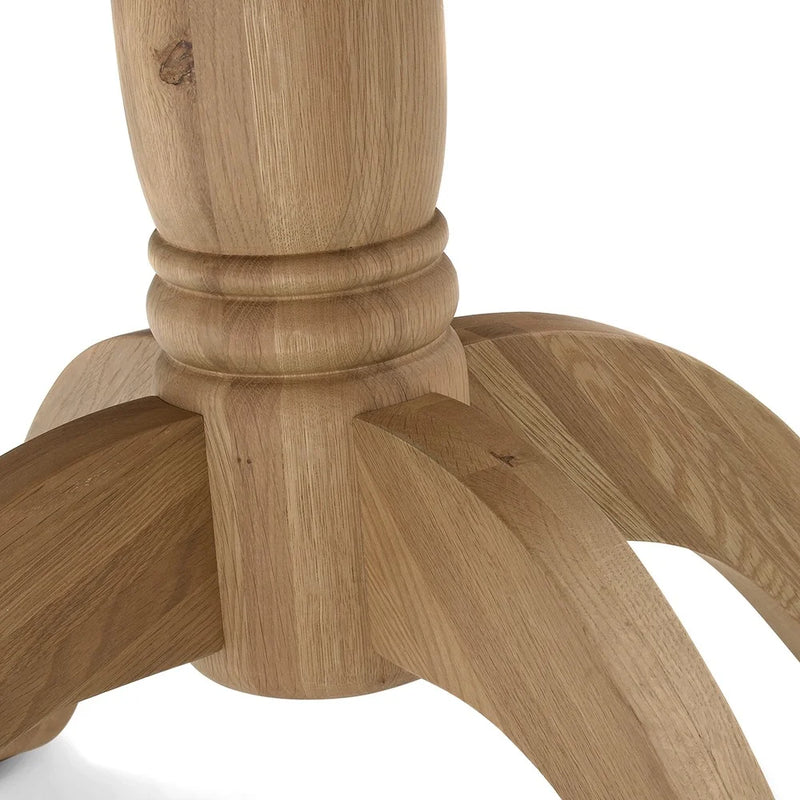 Elkstone Mellow Oak 4 - 6 Seater Round Extending Dining Table