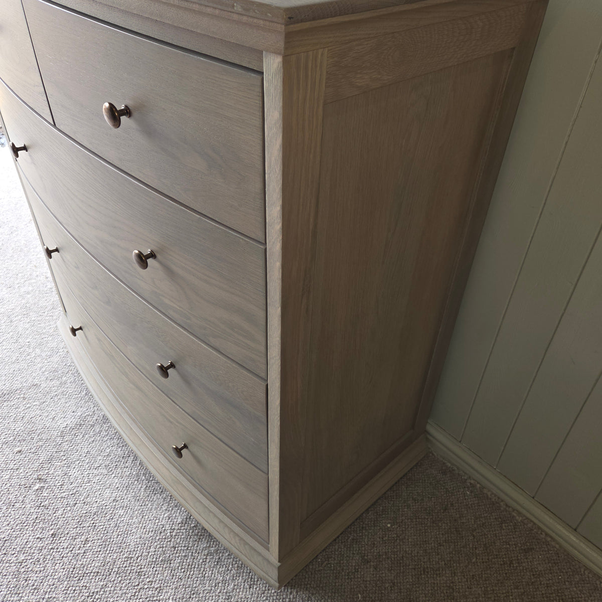 Winchcombe Smoked Oak 5 Drawer Chest