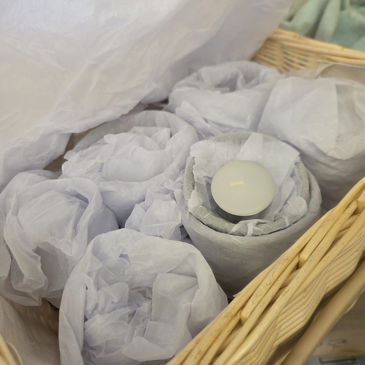 Wild Meadow & Fresh Vines Gift Hamper