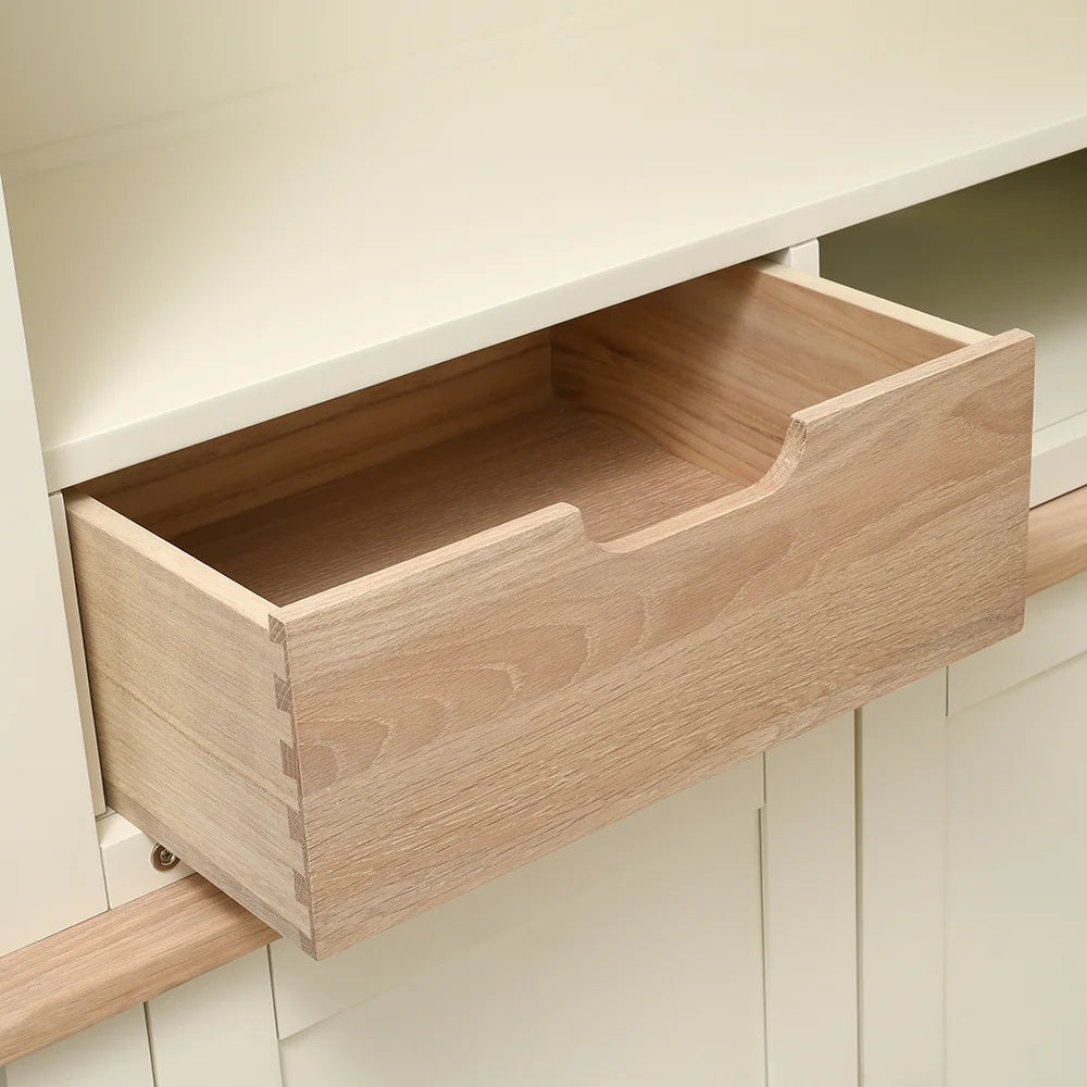 Chester Classic Cream Hideaway Media Unit
