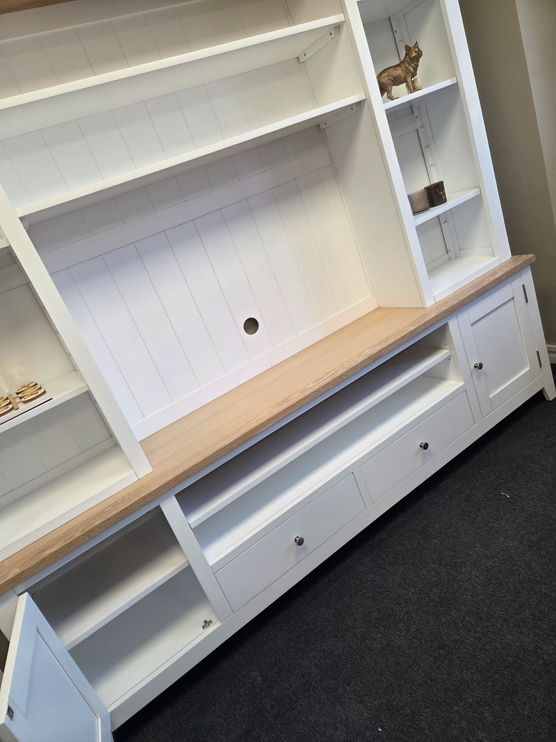 Chester Pure White TV and Media Storage Unit