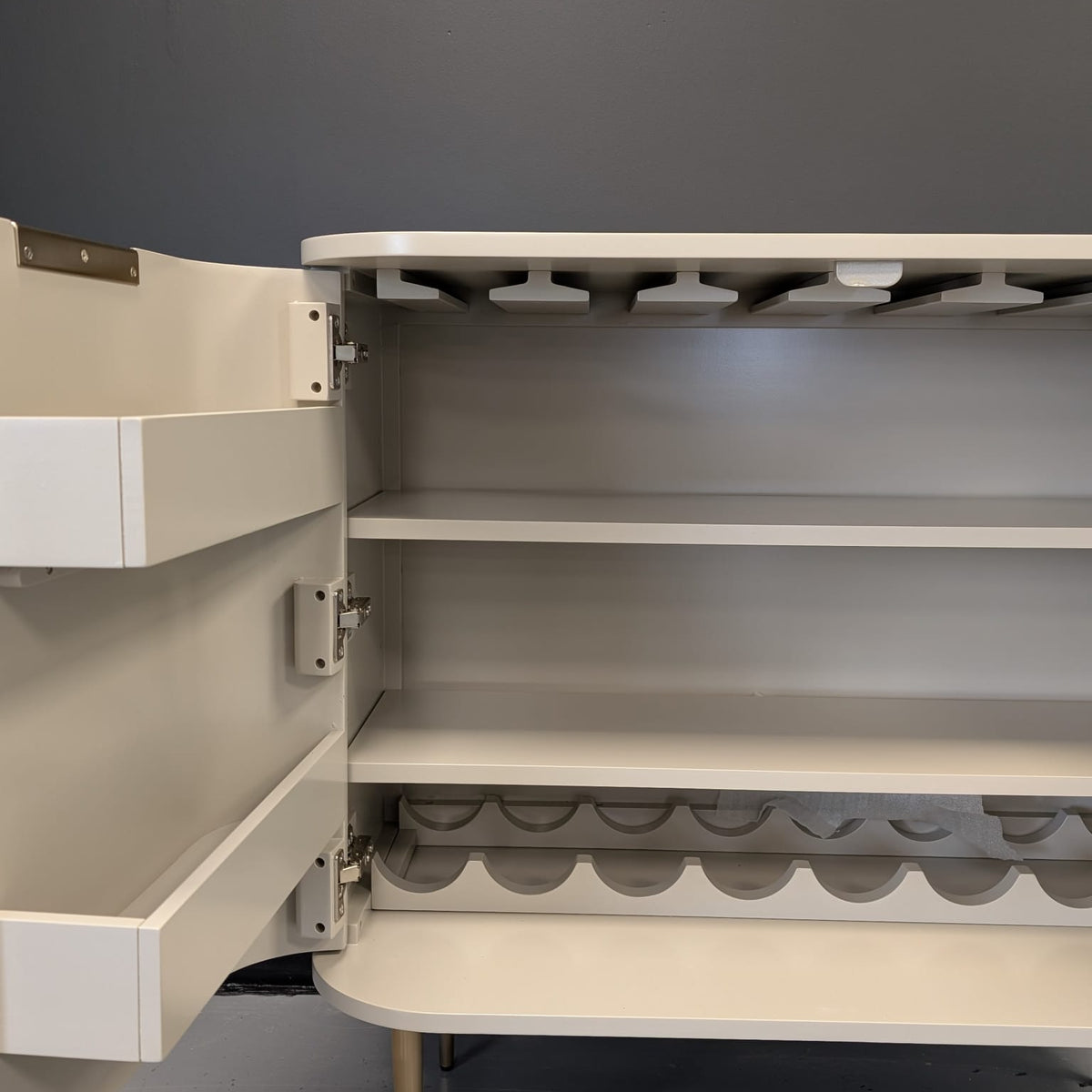 Vivien Bar Cabinet