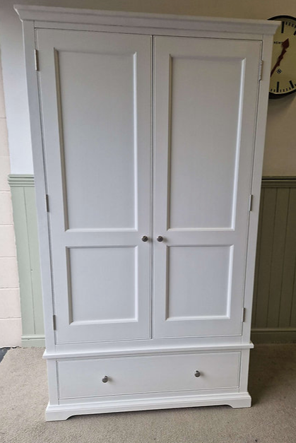Fairford Soft White Double Wardrobe