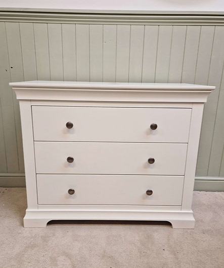 Chantilly Warm White Petite Chest of Drawers