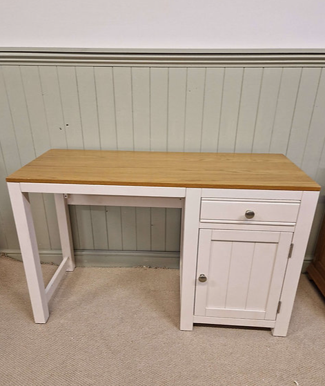 Chalford Warm White Single Pedestal Desk