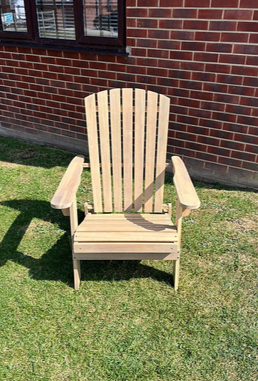 Daylesford Garden Lounge Chair and Footstool Set