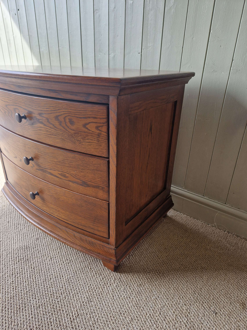 Winchcombe Dark Oak Wide 3 Drawer Bedside Table