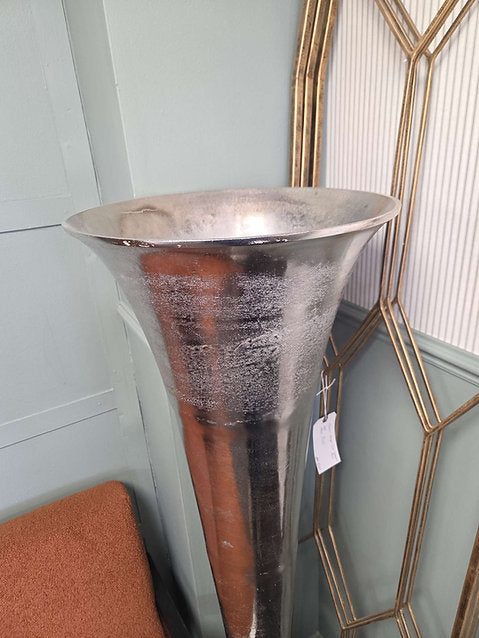 Romano Giant Trumpet Vase
