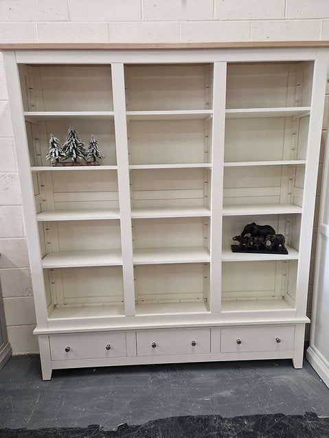 Chester Classic Cream Grand Bookcase