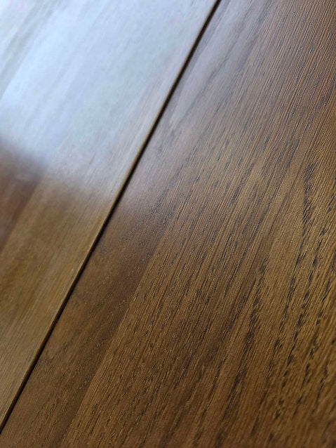 Elkstone Mellow Oak 4- 6 Seater Round Extending Dining Table
