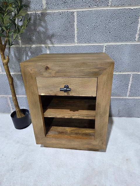 Oakleigh Mini Bedside Table (46cm)