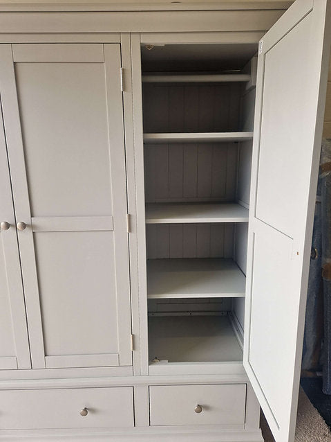 Chantilly Pebble Grey Triple Wardrobe
