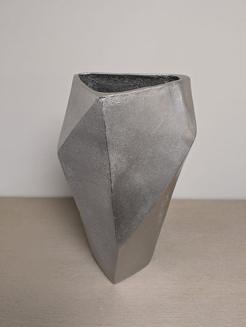 Cast Aluminium Faceted Vase – Silver Finish