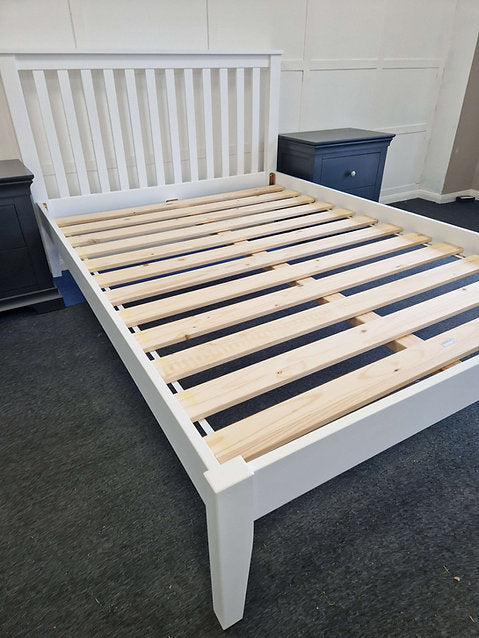Pensham Pure White 4ft 6 Double Bed