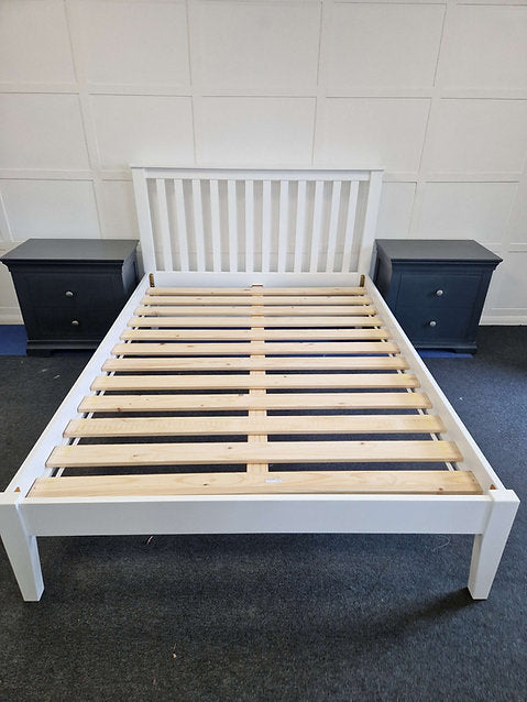 Pensham Pure White 4ft 6 Double Bed