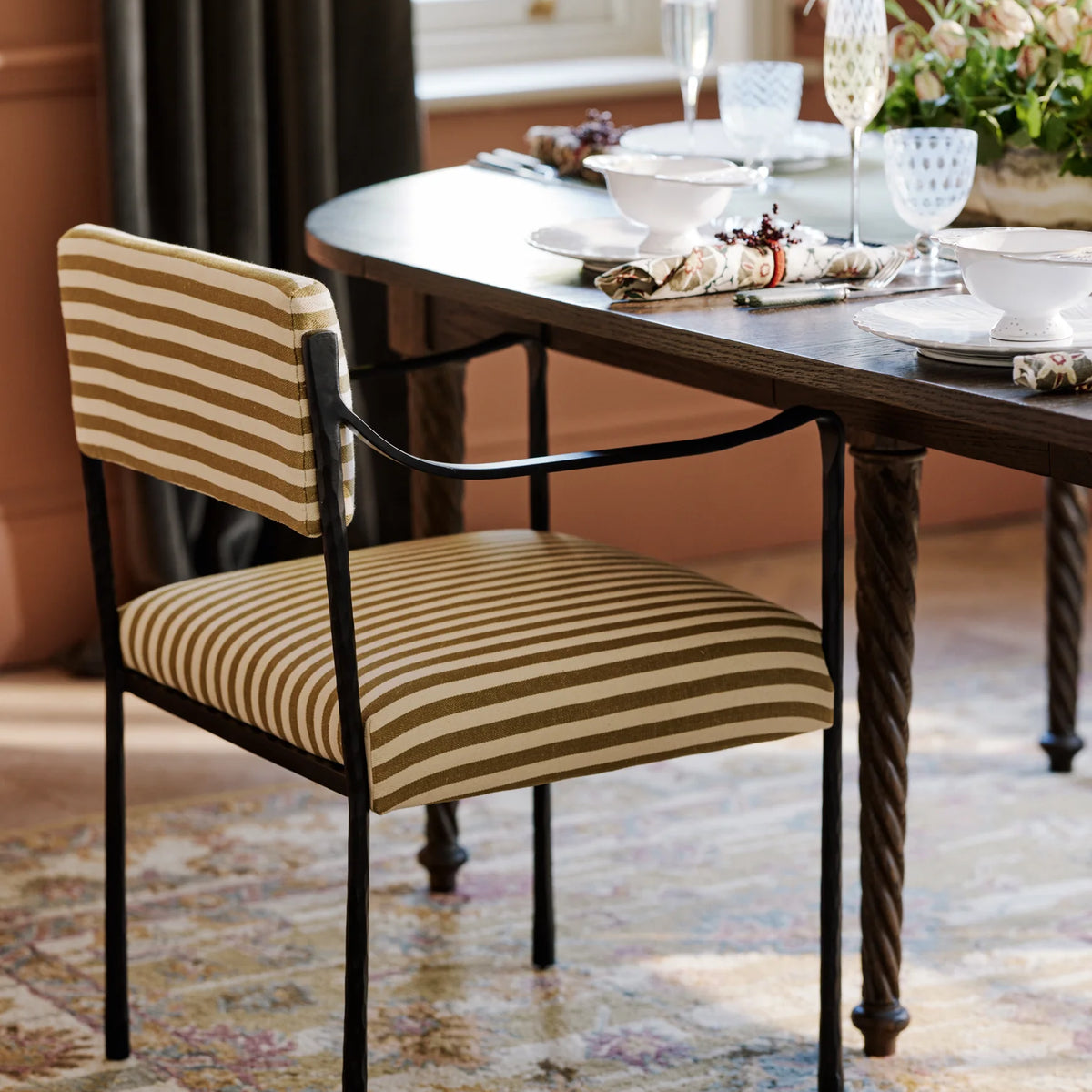 Edmund Extendable Dining Table - Espresso