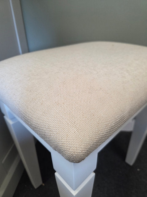Chantilly Warm White Dressing table stool