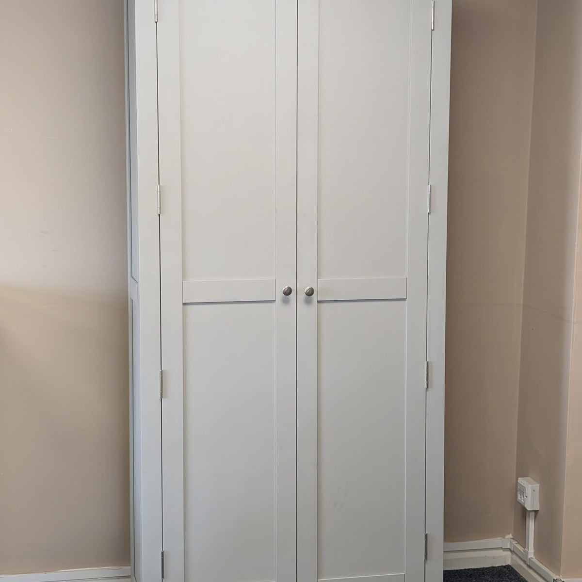 Chester Dove Grey 2 Door Hallway Cupboard