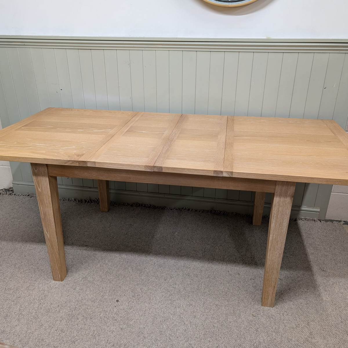 Inglesham Whitewash Oak 4-6 Seater Extending Dining Table