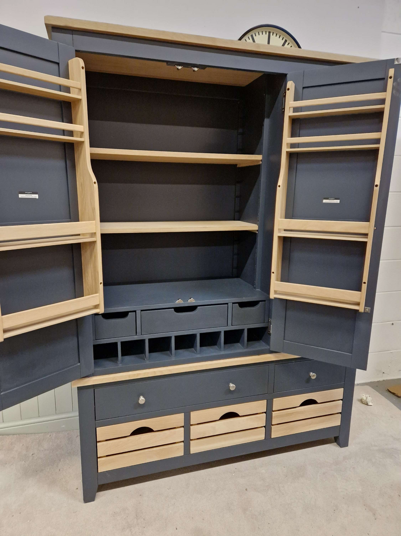 Chester Charcoal Triple Larder