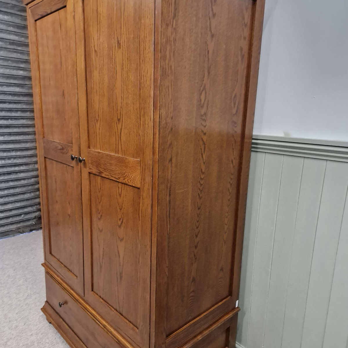 Winchcombe Dark Oak Double Wardrobe