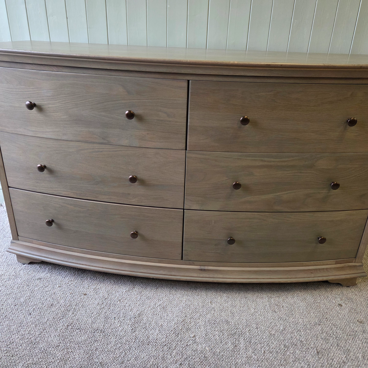 Winchcombe Smoked Oak Low and Wide 6 Drawer Chest