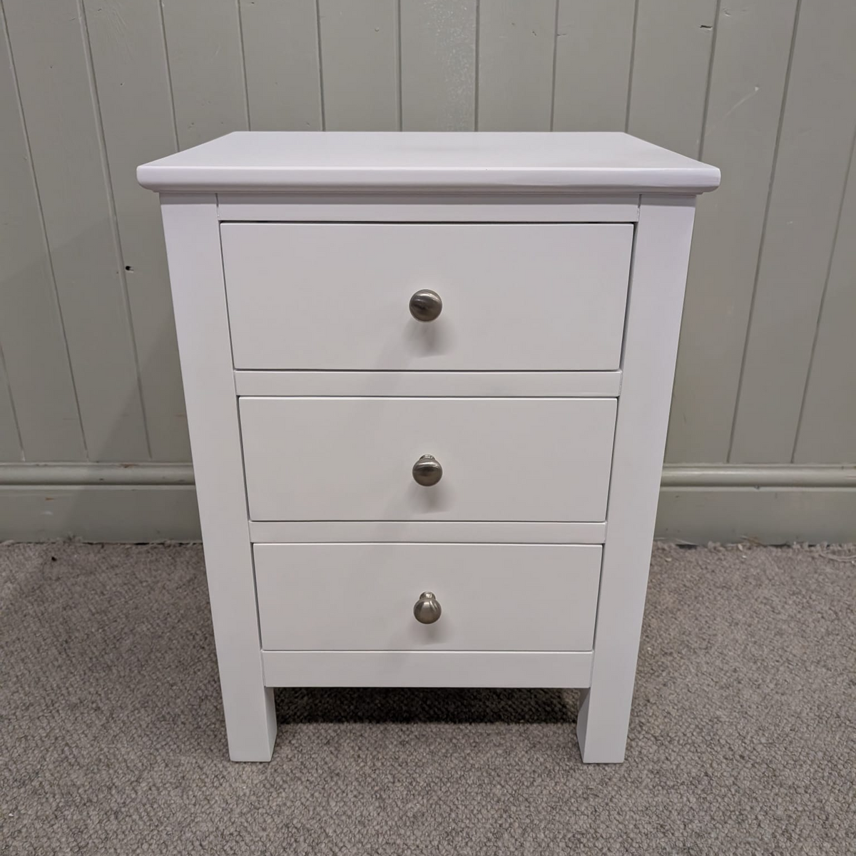 Simply Cotswold Pure White 3 Drawer Bedside Table