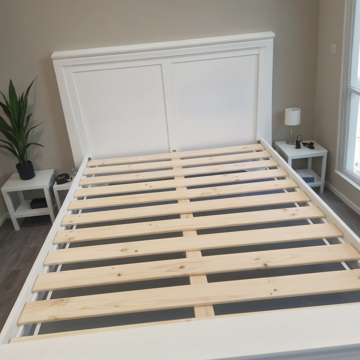 Chantilly Warm White 4ft 6" Double Bed