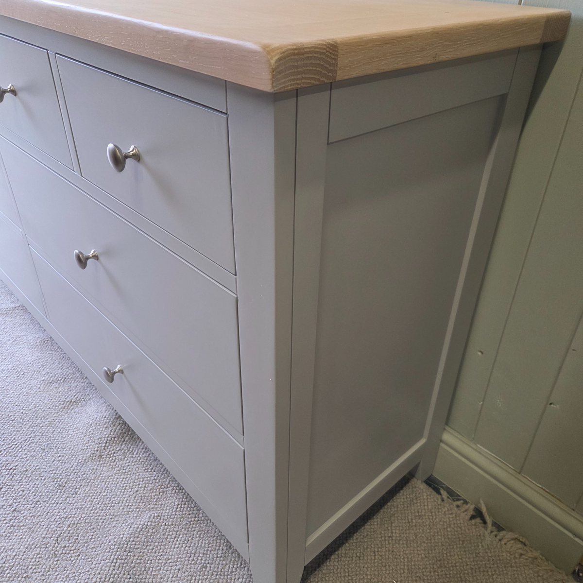 Chester Dove Grey 8 Drawer Chest