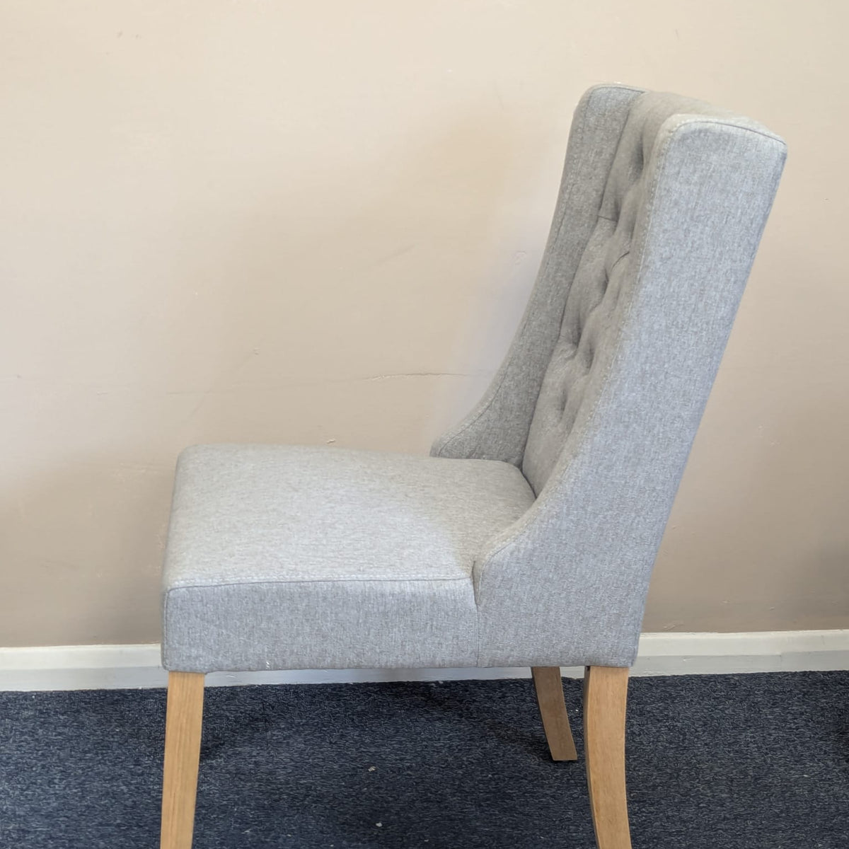 Foxglove Winged Buttoned Chair -Grey Linen