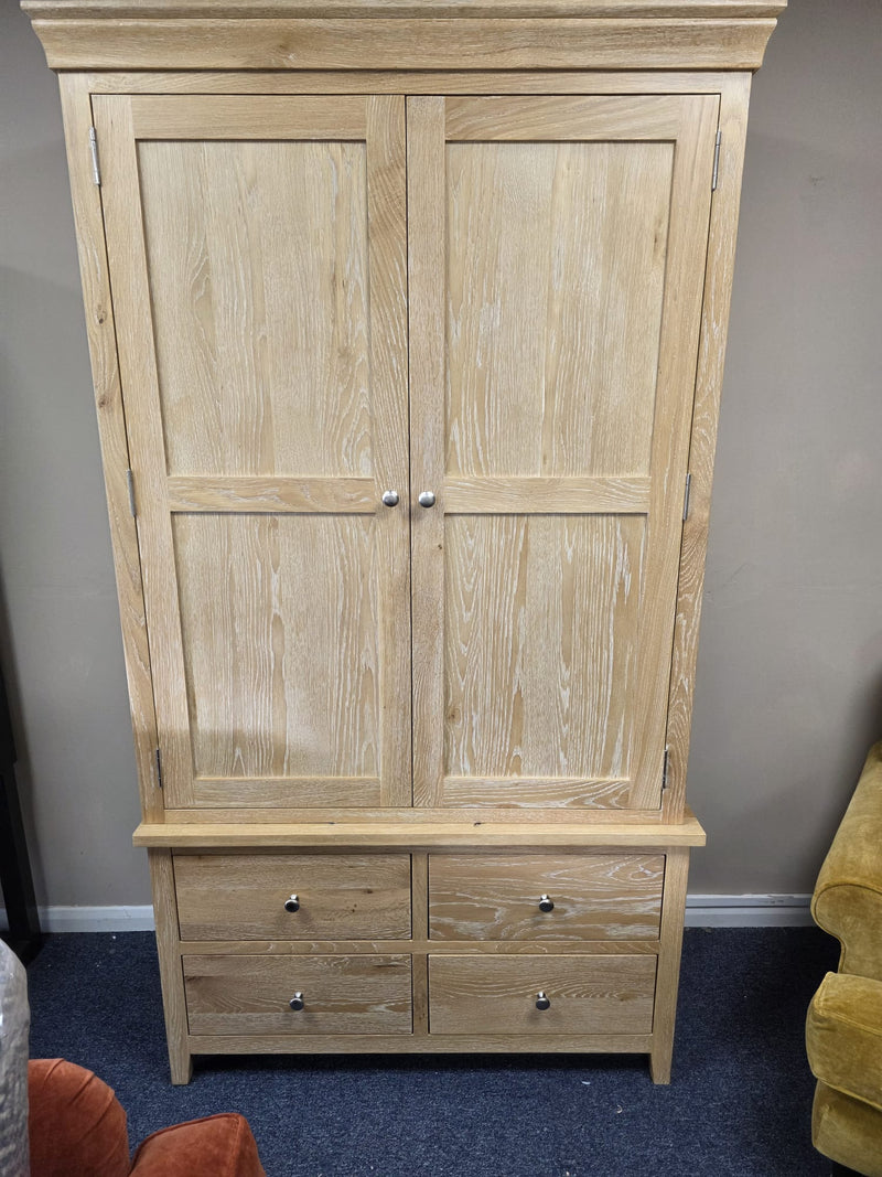 Inglesham Whitewash Oak Double Larder