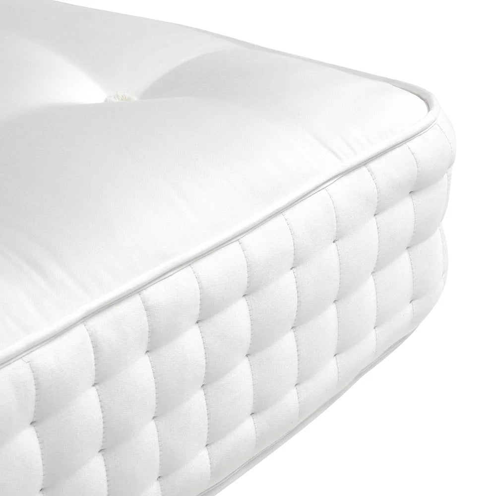 The Malmesbury Double Mattress 1500 Pocket Spring (Medium Tension)