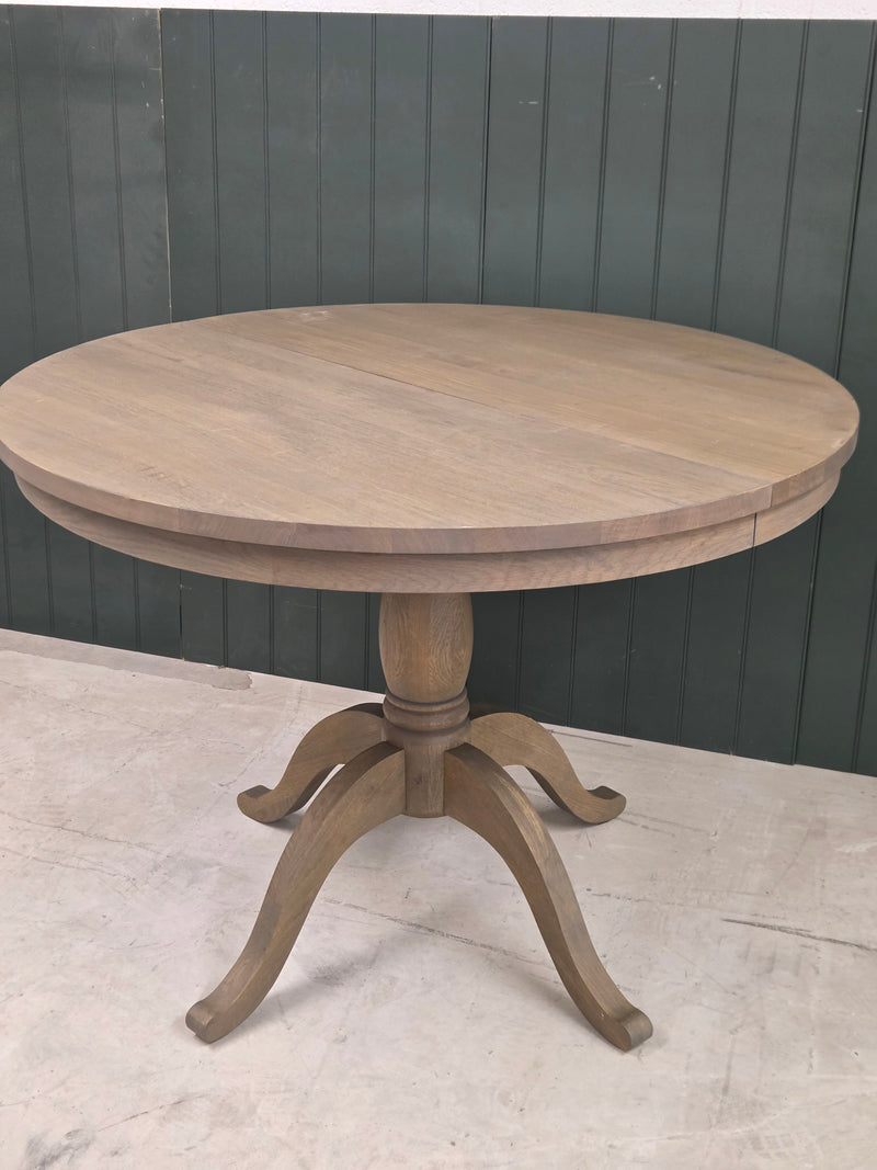 Elkstone Smoked Oak 4- 6 Seater Round Extending Dining Table