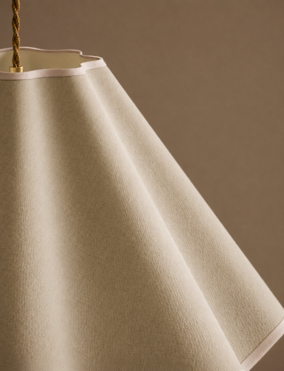 Fabric Wave Scallop Shade - Pink