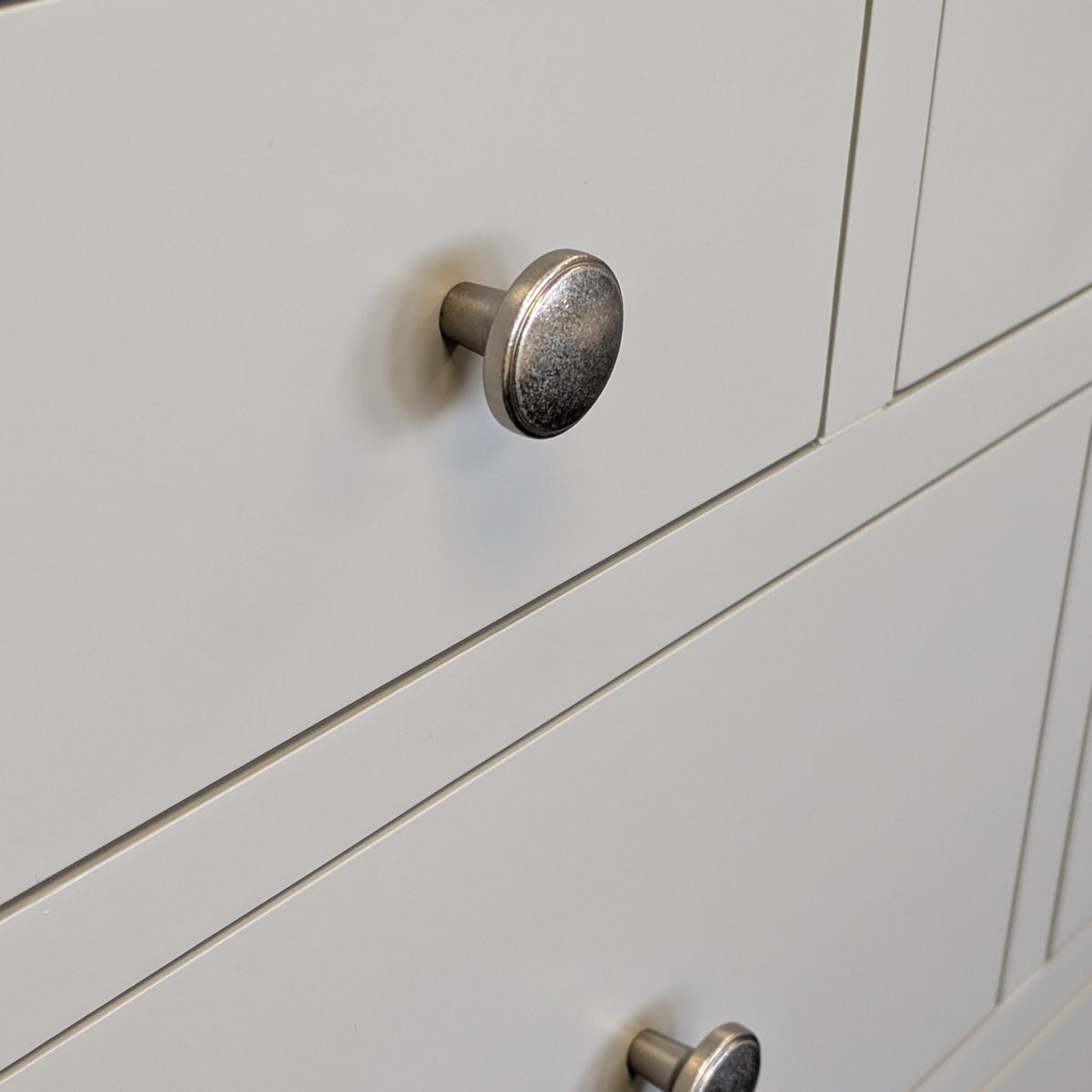 Chantilly Pebble Grey 7 Drawer Chest