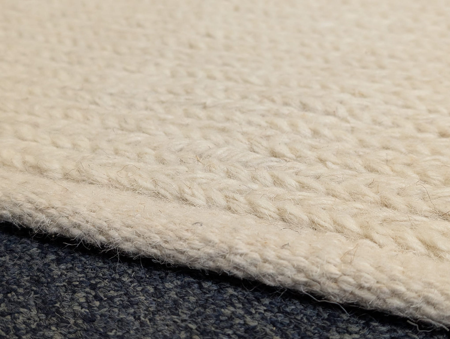 Ford Rug Cream 160 cm x 230cm