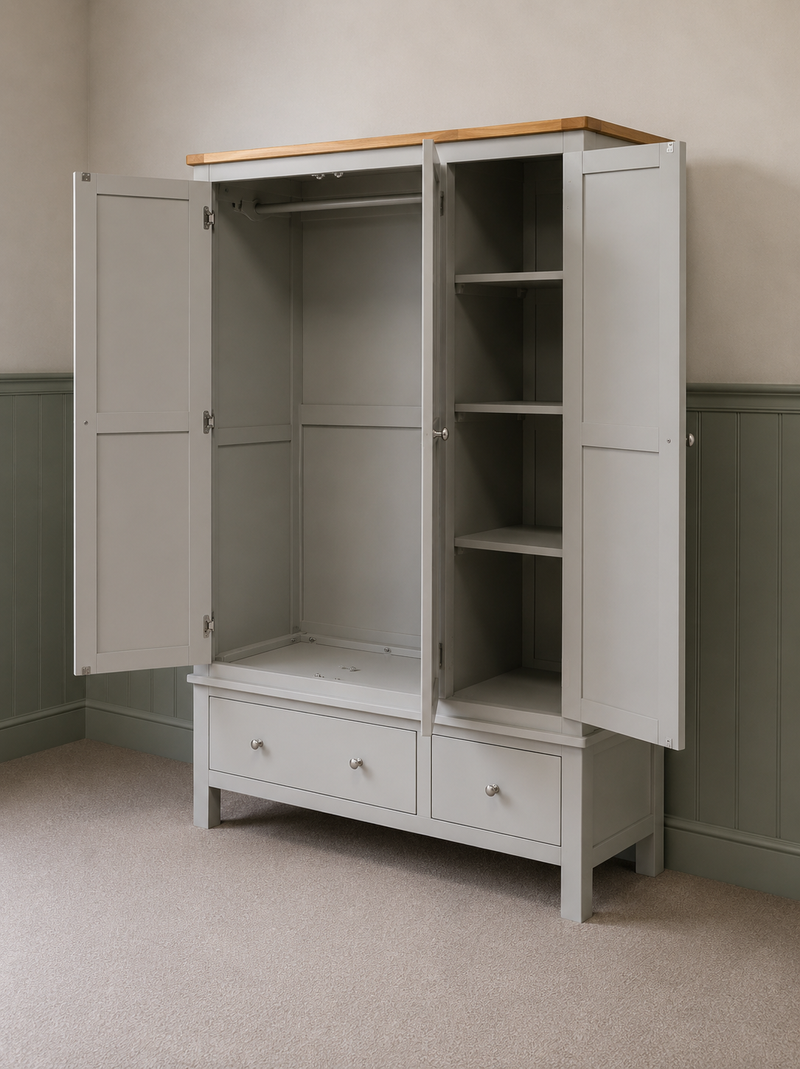 Simply Cotswold Pebble Grey Triple Wardrobe