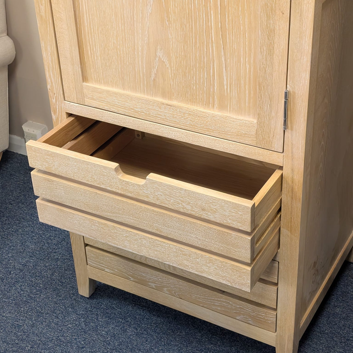 Inglesham Whitewash Oak Narrow Larder