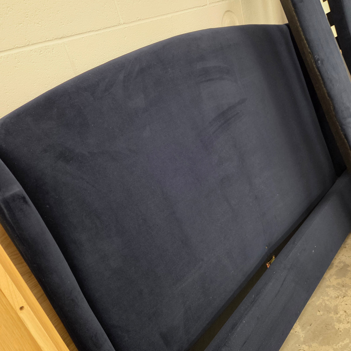 Ascott Midnight Velvet Kingsize Upholstered Bed (Imperfect)