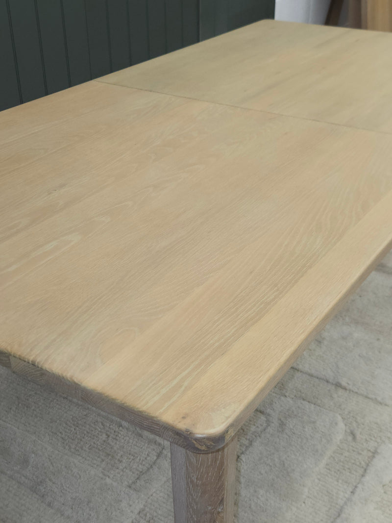 Berkeley Nordic Oak 6-8 Seater Dining Table