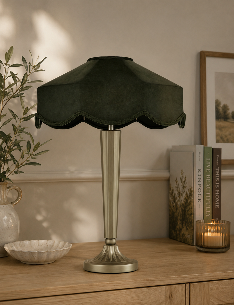 Deco Velvet Scallop Shade Table Lamp