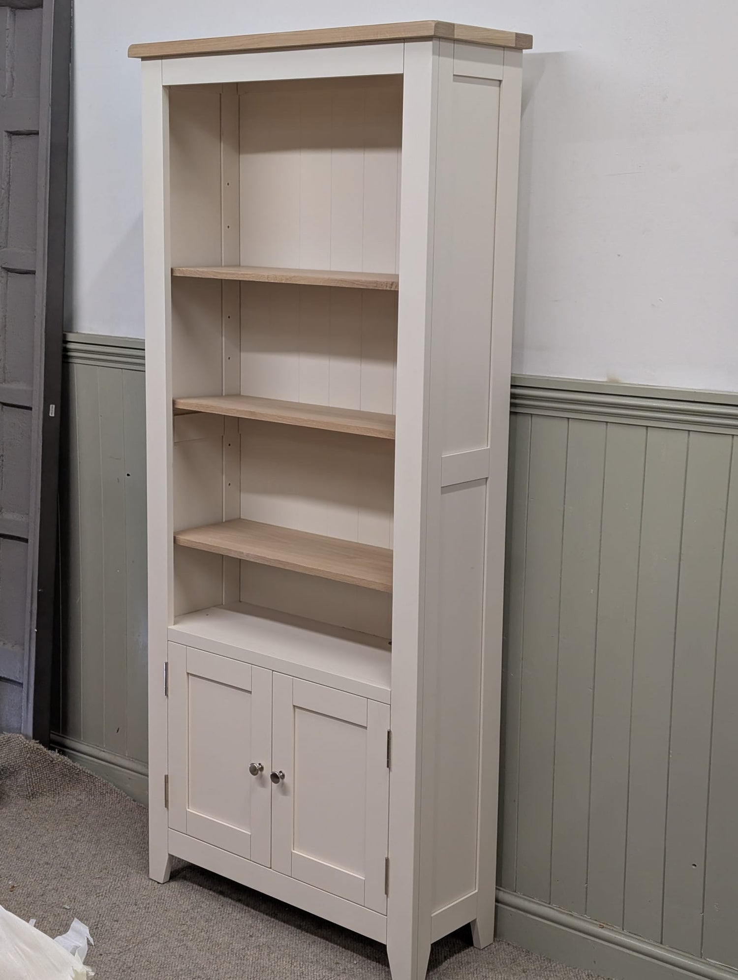 Chester Classic Cream Alcove Display Cabinet