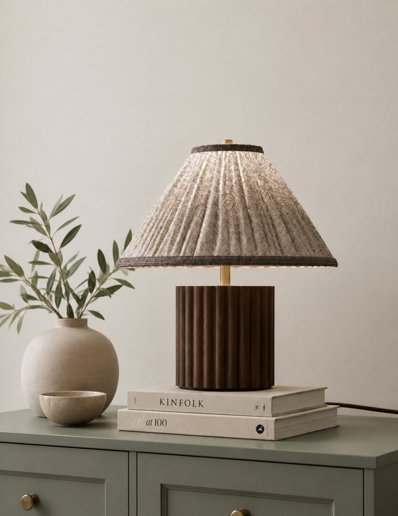 Wood Ribbed Round Table Lamp - Brown