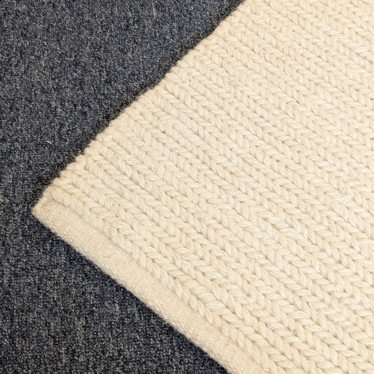 Ford Rug Cream 160 cm x 230cm