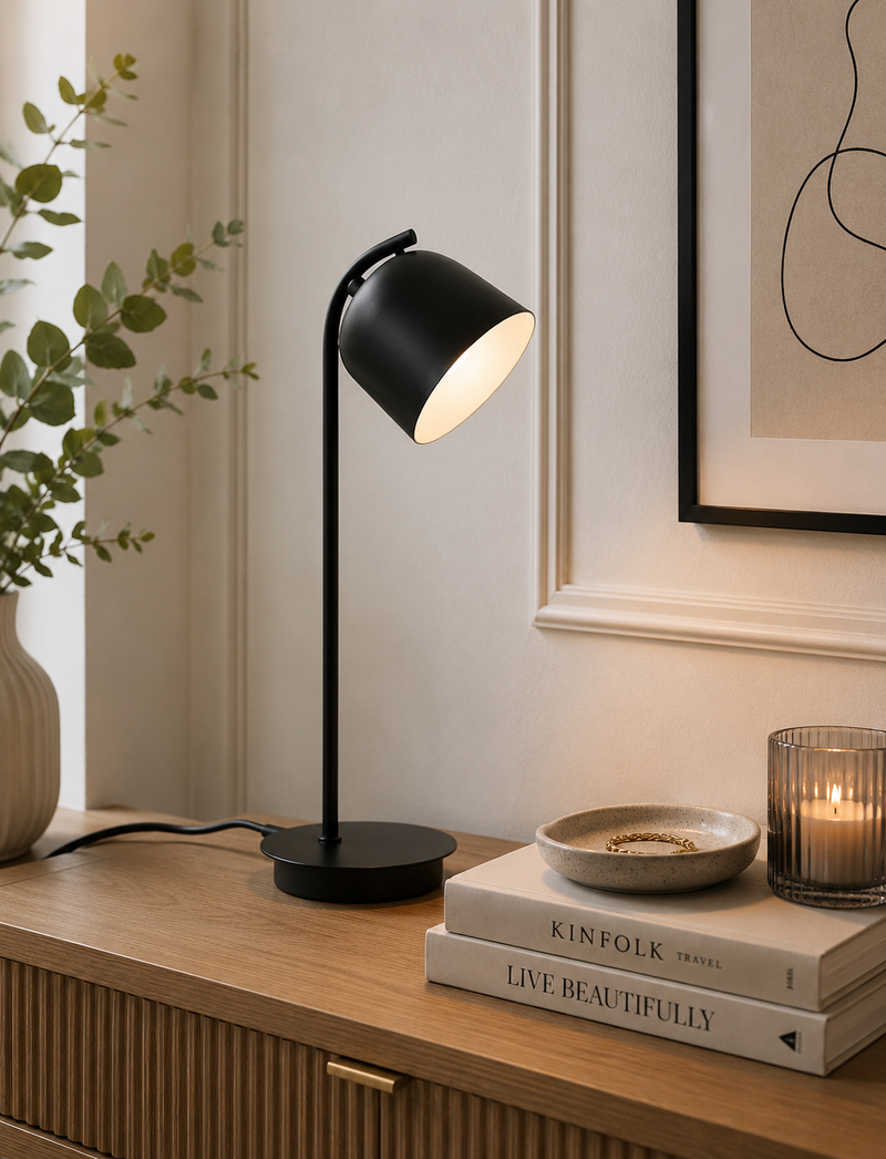 Finn Table Lamp- Black