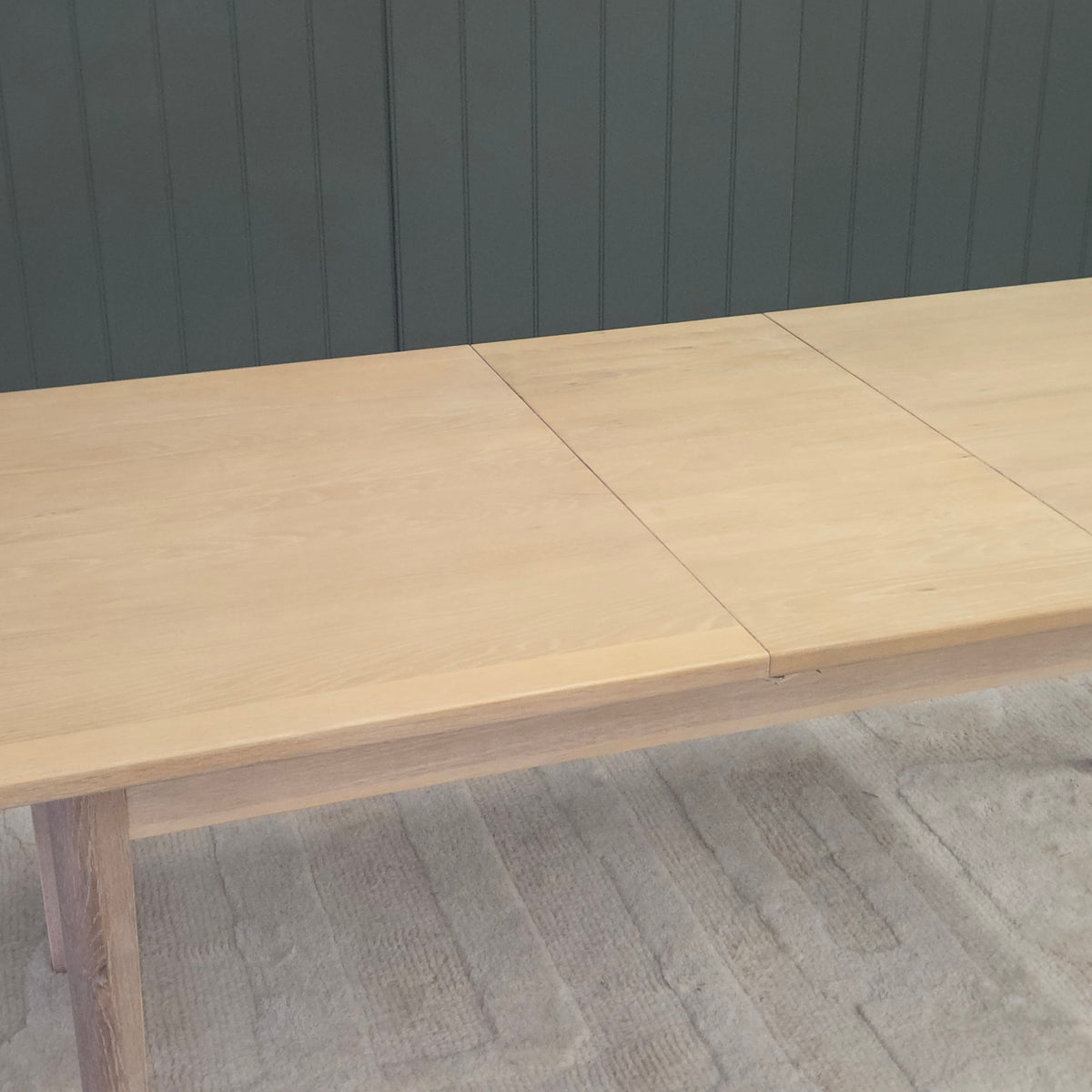 Berkeley Nordic Oak 6-8 Seater Dining Table